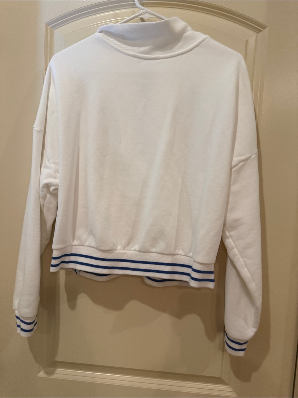 JoyLab White Quarter-Zip Sweatshirt with American Flag and Blue Trim - Picture 2 of 2
